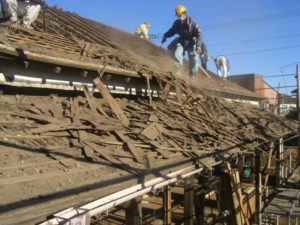 古民家の屋根工事